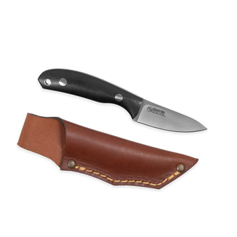liten jaktkniv med svart G10 skaft och läderfodral